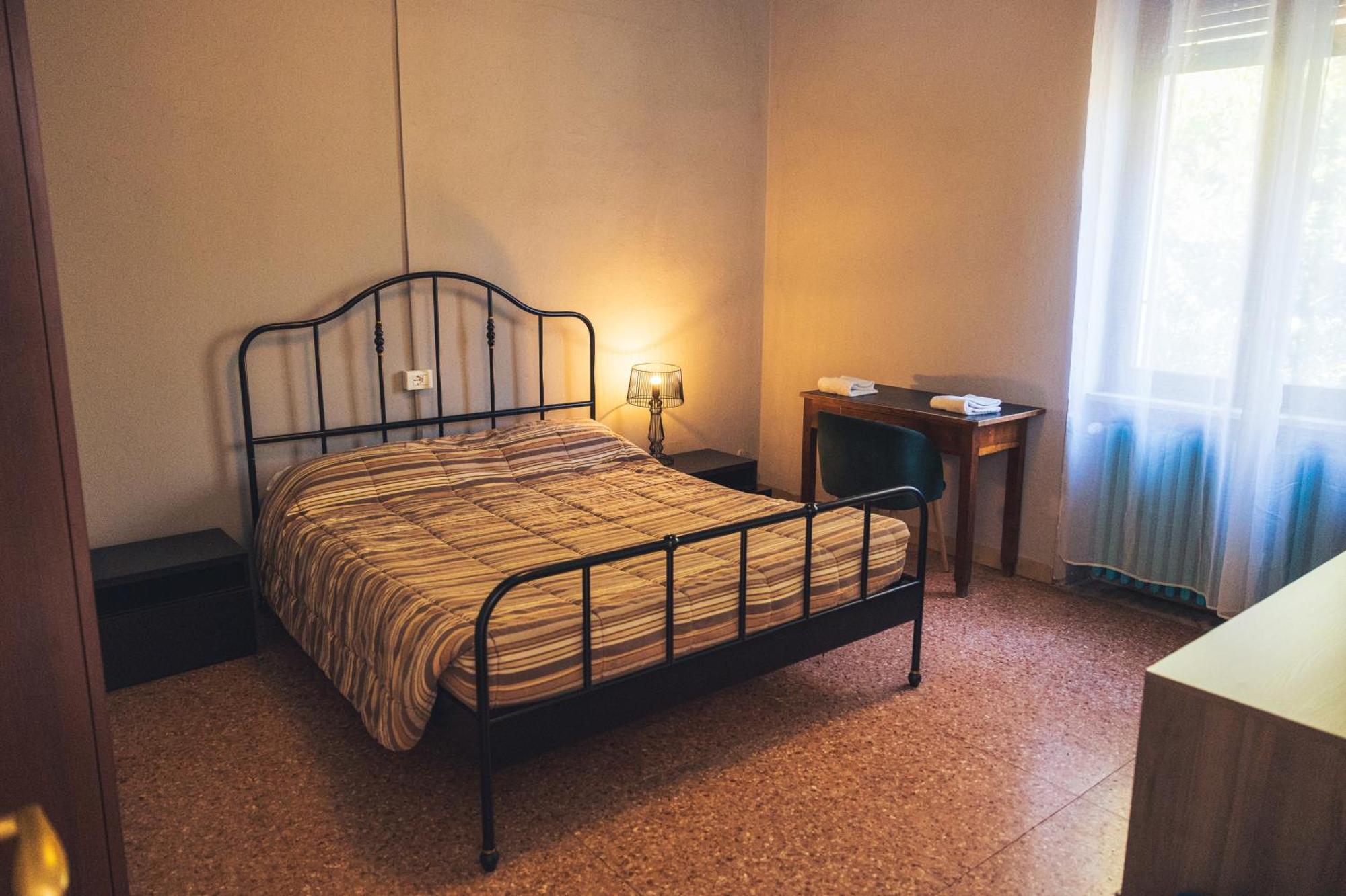 Doppelzimmer mit Gemeinschaftsbad